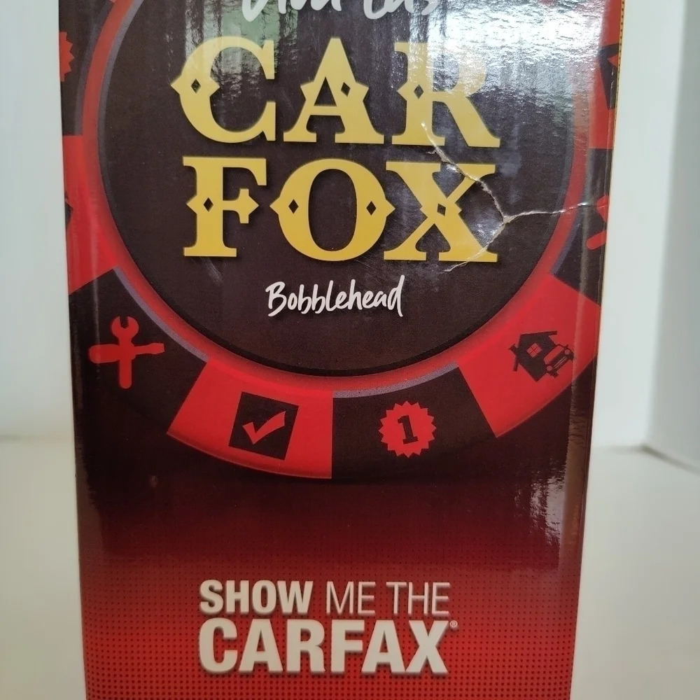 Car Fox 2020 bobblehead, Viva Las Car Fox, New in box - Picture 4 of 8